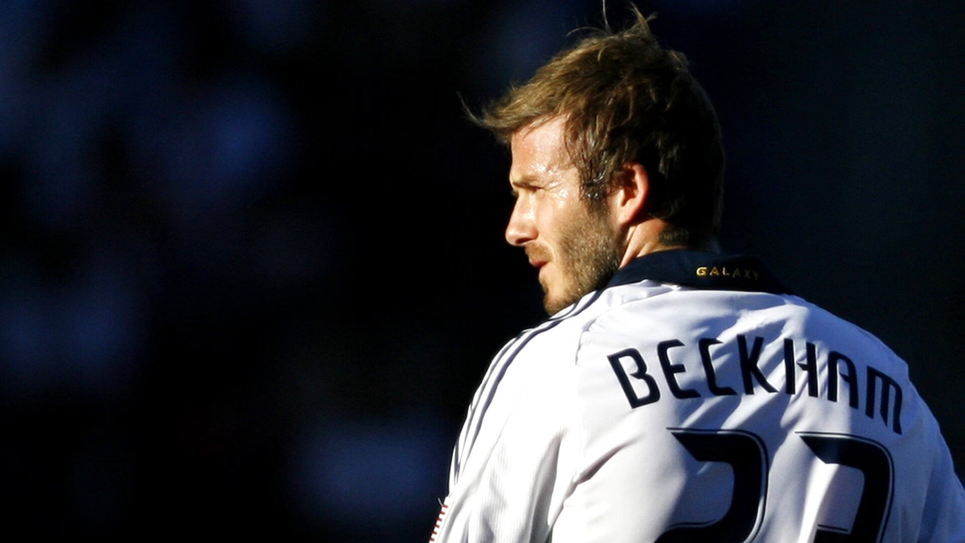 F1新赛季揭幕战之夜，维尼修斯打出统治级数据，当赛道轰鸣遇见绿茵飞驰