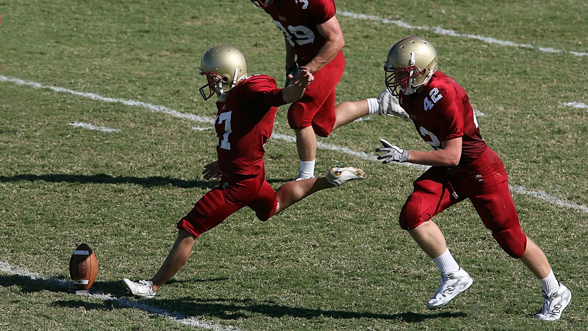 久保建英，攻防转换的艺术大师与马里强压瑞典的战术启示